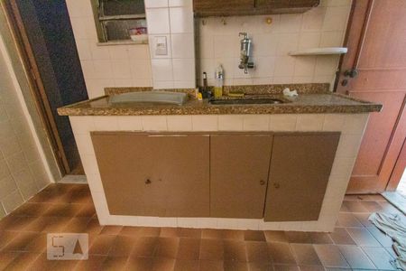 Apartamento para alugar com 110m², 3 quartos e sem vagaCozinha