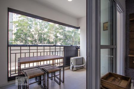 Sala - Varanda de apartamento para alugar com 1 quarto, 39m² em Vila Andrade, São Paulo
