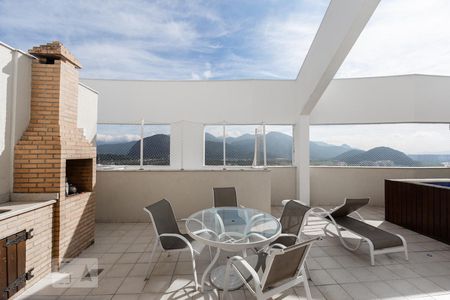 Apartamento à venda com 144m², 2 quartos e 2 vagasTerraço