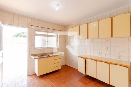 Casa à venda com 80m², 2 quartos e 1 vaga Casa à venda com 80m², 2 quartos e 1 vagaCozinha