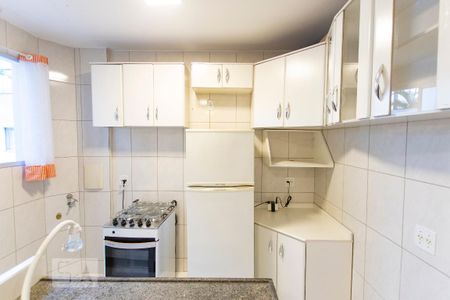 Cozinha  de apartamento para alugar com 2 quartos, 49m² em Vila Angélica, Jundiaí
