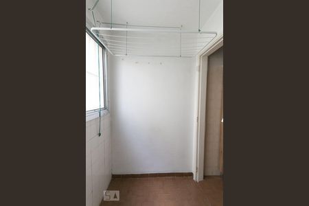 Apartamento à venda com 70m², 2 quartos e sem vagaÁrea de serviço 