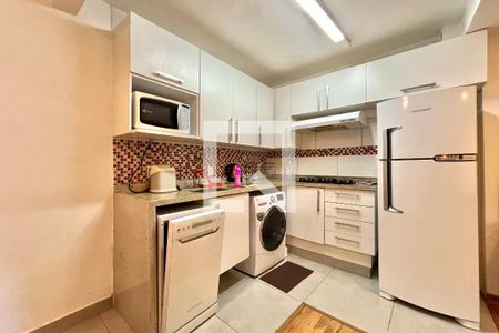 Sala/Cozinha de casa para alugar com 1 quarto, 38m² em Vila Guarani (z Sul), São Paulo