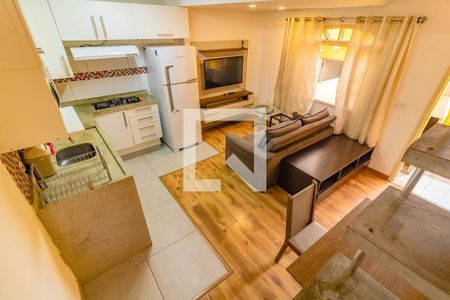 Sala/Cozinha de casa para alugar com 1 quarto, 38m² em Vila Guarani (z Sul), São Paulo