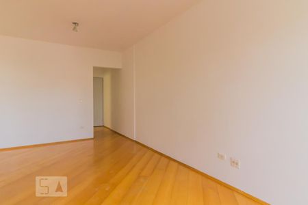 Sala de apartamento para alugar com 3 quartos, 77m² em Cidade Brasil, Guarulhos