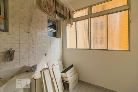 Apartamento para alugar com 77m², 3 quartos e 1 vagaÁrea de serviço