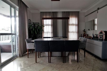 Sala de apartamento para alugar com 3 quartos, 150m² em Vila Sônia, São Paulo