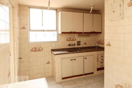 Apartamento à venda com 80m², 2 quartos e 1 vaga Apartamento à venda com 80m², 2 quartos e 1 vagaCozinha