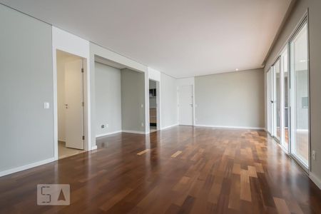 Sala de apartamento à venda com 3 quartos, 135m² em Santo Amaro, São Paulo
