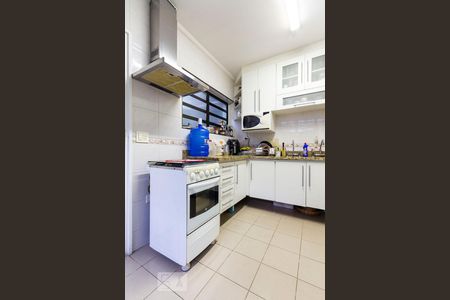 Casa à venda com 146m², 3 quartos e 2 vagasCozinha