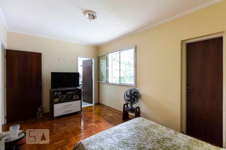Casa à venda com 146m², 3 quartos e 2 vagasQuarto 2 - Suíte
