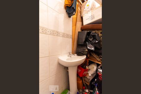 Casa à venda com 146m², 3 quartos e 2 vagasBanheiro de serviço