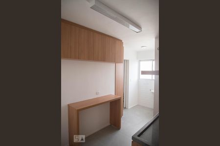 Cozinha  de apartamento para alugar com 2 quartos, 70m² em Santana, São Paulo