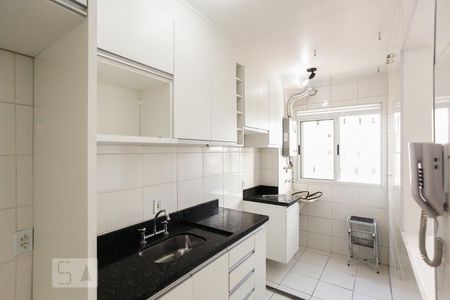 Cozinha de apartamento para alugar com 2 quartos, 46m² em Vila Venditti, Guarulhos