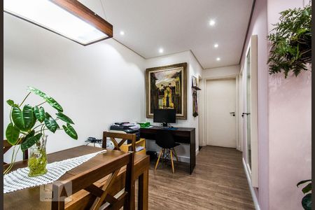 Sala de apartamento à venda com 2 quartos, 82m² em Aclimação, São Paulo