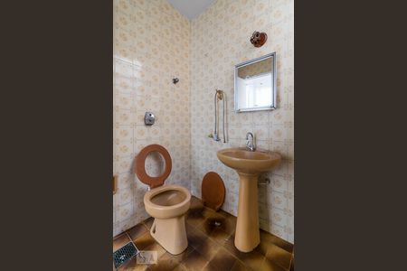 Apartamento para alugar com 72m², 2 quartos e 1 vaga Apartamento para alugar com 72m², 2 quartos e 1 vagaBanheiro