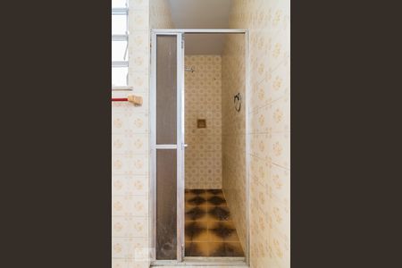 Apartamento para alugar com 72m², 2 quartos e 1 vaga Apartamento para alugar com 72m², 2 quartos e 1 vagaBanheiro
