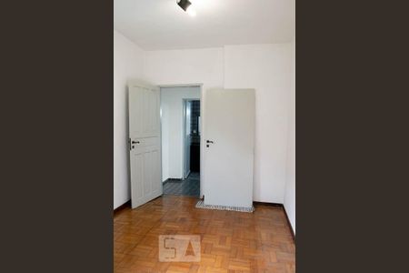 Casa para alugar com 83m², 2 quartos e 2 vagas Casa para alugar com 83m², 2 quartos e 2 vagasQUARTO 1