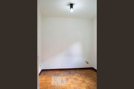 Casa para alugar com 83m², 2 quartos e 2 vagas Casa para alugar com 83m², 2 quartos e 2 vagasQUARTO 2