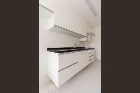 Cozinha  de apartamento para alugar com 3 quartos, 76m² em Vila Carrão, São Paulo