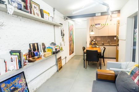 Sala de apartamento à venda com 1 quarto, 47m² em Petrópolis, Porto Alegre
