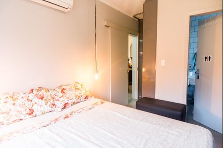 Quarto de apartamento à venda com 1 quarto, 47m² em Petrópolis, Porto Alegre