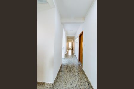 Apartamento para alugar com 36m², 1 quarto e 1 vaga Apartamento para alugar com 36m², 1 quarto e 1 vagaÁrea Comum - Corredor Andar Superior