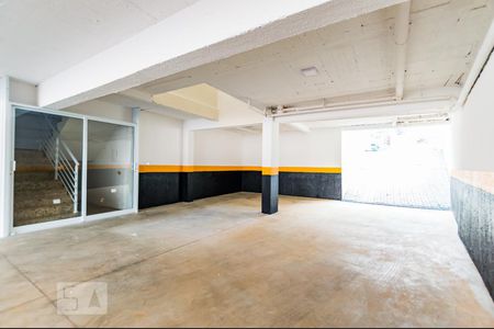 Apartamento para alugar com 36m², 1 quarto e 1 vagaGaragens Subsolo