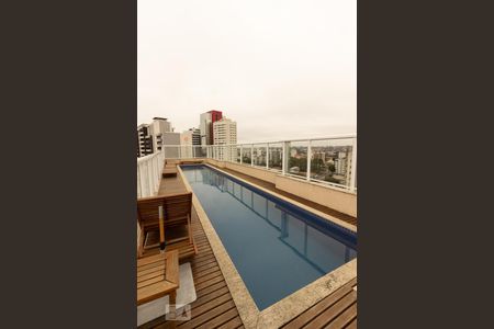 Studio para alugar com 55m², 1 quarto e sem vagaPiscina