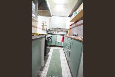 Cozinha de casa para alugar com 2 quartos, 90m² em Jardim Bela Vista, Santo André