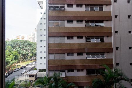 Apartamento à venda com 122m², 3 quartos e 1 vaga Apartamento à venda com 122m², 3 quartos e 1 vagaVista - Sala
