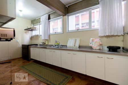 Apartamento à venda com 122m², 3 quartos e 1 vaga Apartamento à venda com 122m², 3 quartos e 1 vagaCozinha
