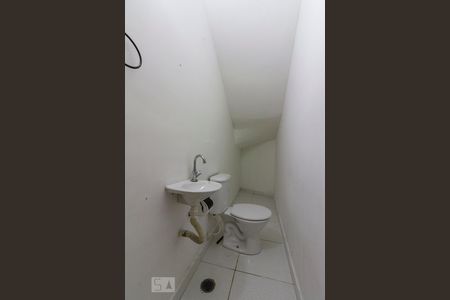 Lavabo  de casa de condomínio à venda com 2 quartos, 110m² em Vila Ema, São Paulo