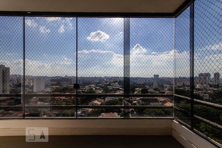 Sala _ Varanda de apartamento à venda com 3 quartos, 88m² em Jardim Londrina, São Paulo