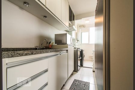 Cozinha de apartamento para alugar com 2 quartos, 53m² em Cambuci, São Paulo