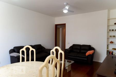 Apartamento à venda com 127m², 3 quartos e 1 vagaSala