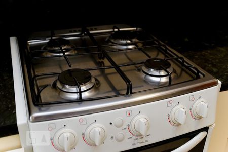 Apartamento à venda com 127m², 3 quartos e 1 vagaDetalhe Fogão Cozinha