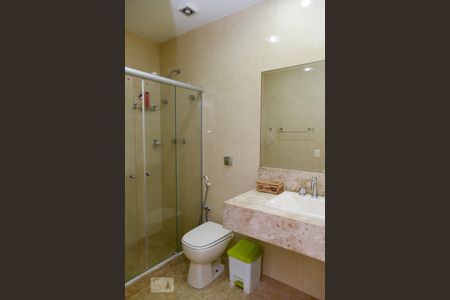 Apartamento à venda com 127m², 3 quartos e 1 vagaBanheiro Social