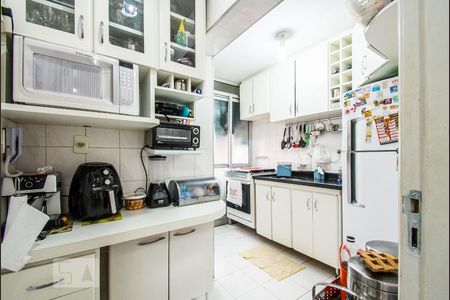 Apartamento à venda com 70m², 3 quartos e 2 vagasCozinha