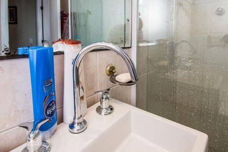 Apartamento à venda com 70m², 3 quartos e 2 vagasBanheiro