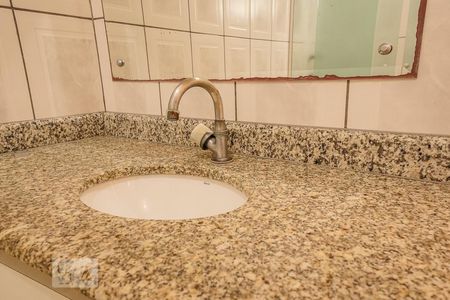 Casa à venda com 150m², 2 quartos e sem vaga Casa à venda com 150m², 2 quartos e sem vagaBanheiro