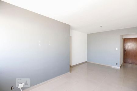 Sala  de apartamento para alugar com 3 quartos, 75m² em Vila Prudente, São Paulo