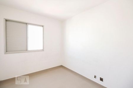 Quarto 2 de apartamento para alugar com 3 quartos, 75m² em Vila Prudente, São Paulo