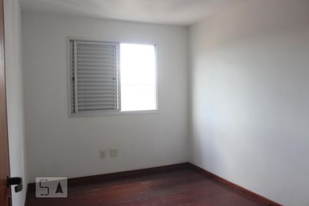 Quarto 1 de apartamento para alugar com 3 quartos, 89m² em Palmares, Belo Horizonte