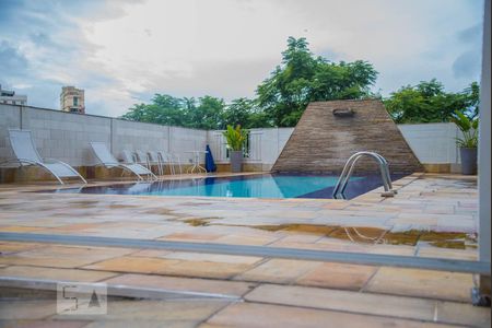 Apartamento à venda com 110m², 3 quartos e 2 vagas Apartamento à venda com 110m², 3 quartos e 2 vagasPiscina