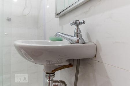 Casa à venda com 350m², 4 quartos e 2 vagas Casa à venda com 350m², 4 quartos e 2 vagasBanheiro de Serviço - Detalhe