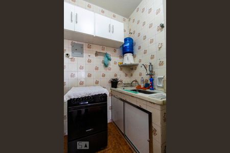 Apartamento à venda com 90m², 2 quartos e 1 vaga Apartamento à venda com 90m², 2 quartos e 1 vagaCozinha