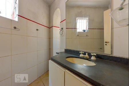 Banheiro Suíte de casa à venda com 3 quartos, 200m² em Boaçava, São Paulo