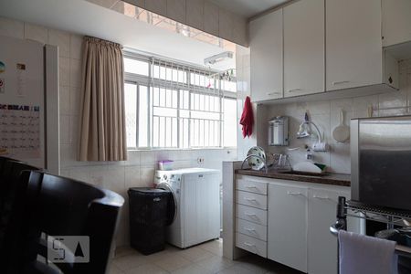 Cozinha de apartamento à venda com 2 quartos, 60m² em Jardim da Glória, São Paulo