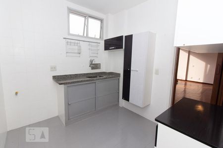 Apartamento para alugar com 95m², 2 quartos e 1 vagaCozinha